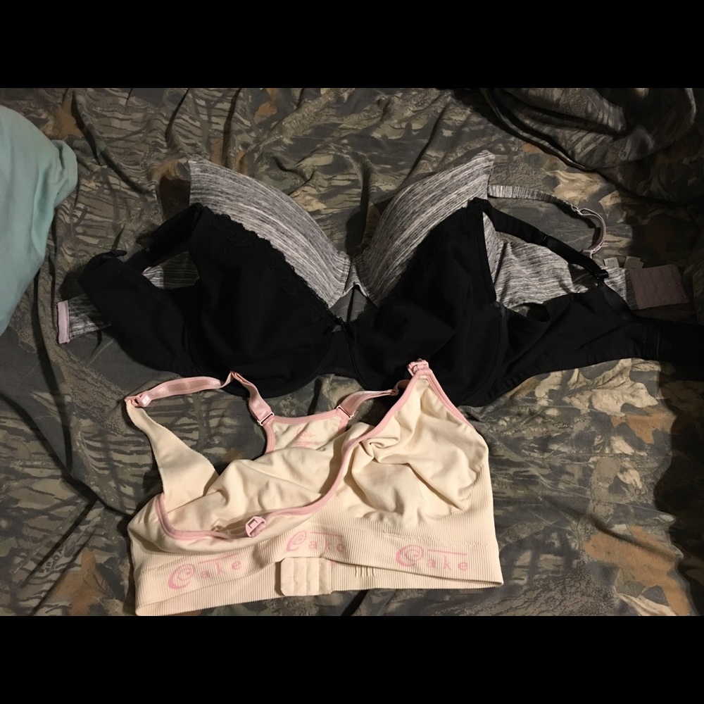 Lot Of 3 Nursing Bras XL, 38F, And 42F